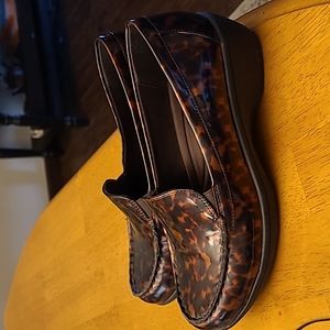 Super Stylish Tortoise shell loafers
